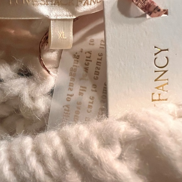 NWT 445 LoveShackFancy Larson Crop Pullover White Antique baby alpaca Size XL - Picture 11 of 14